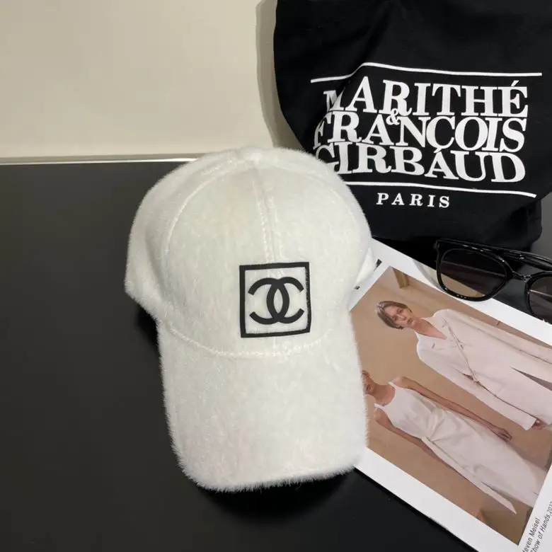 Chanel Cap dxn (1)